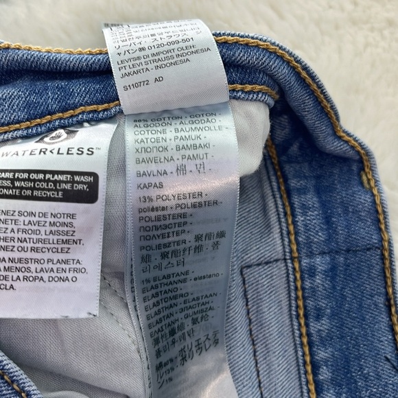 Levi’s rib cage straight ankle - Picture 7 of 12